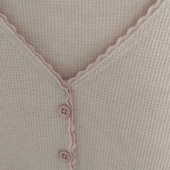 Freshman Lavender Lightweight Waffle-Knit Long-Sleeve Crop Top - Picture 5 of 8